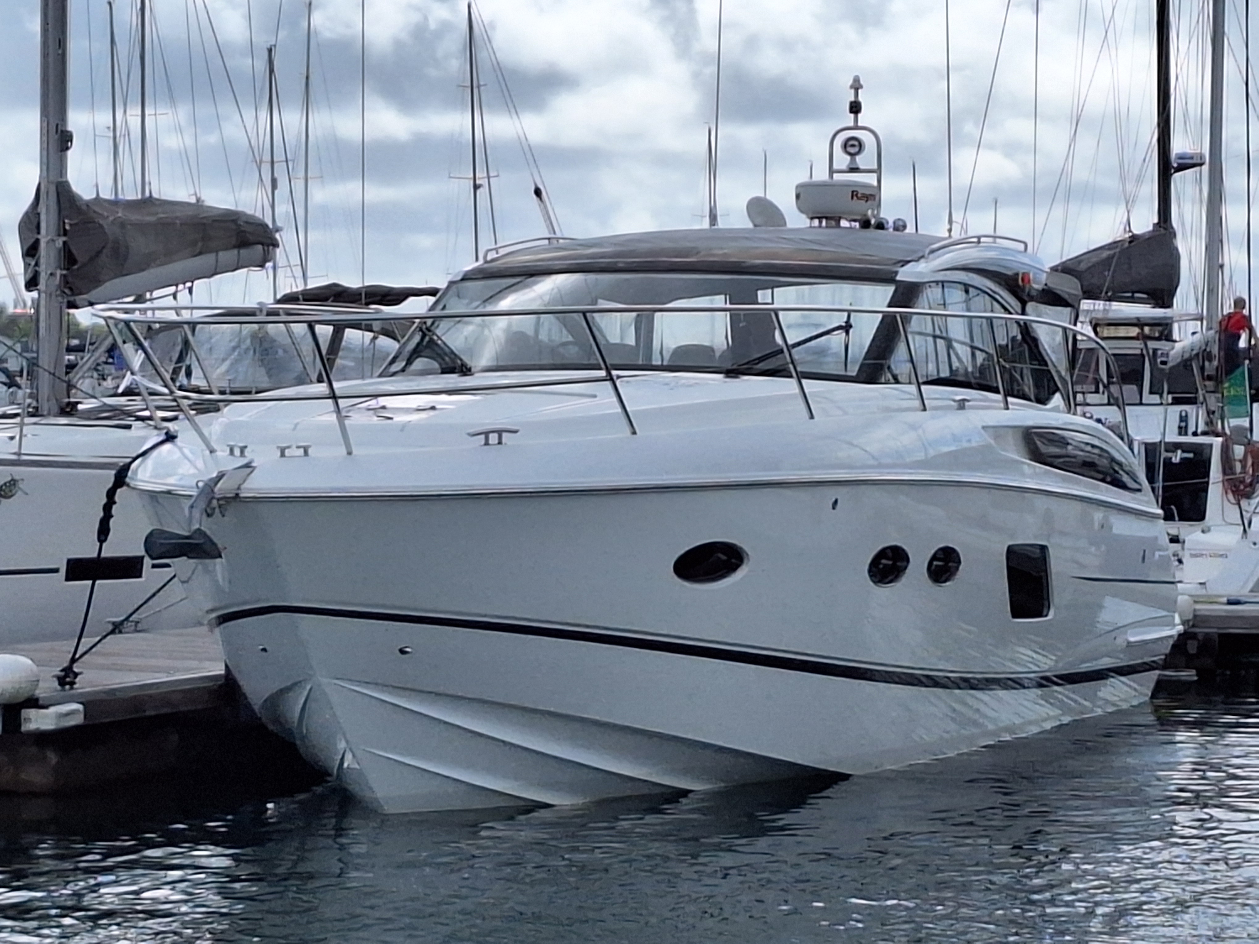 Princess V39 For Sale - Afloat