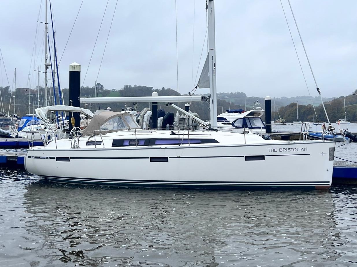 Bavaria 37 Cruiser - For Sale