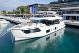 Absolute Navetta 73 bow stbd fwd mid