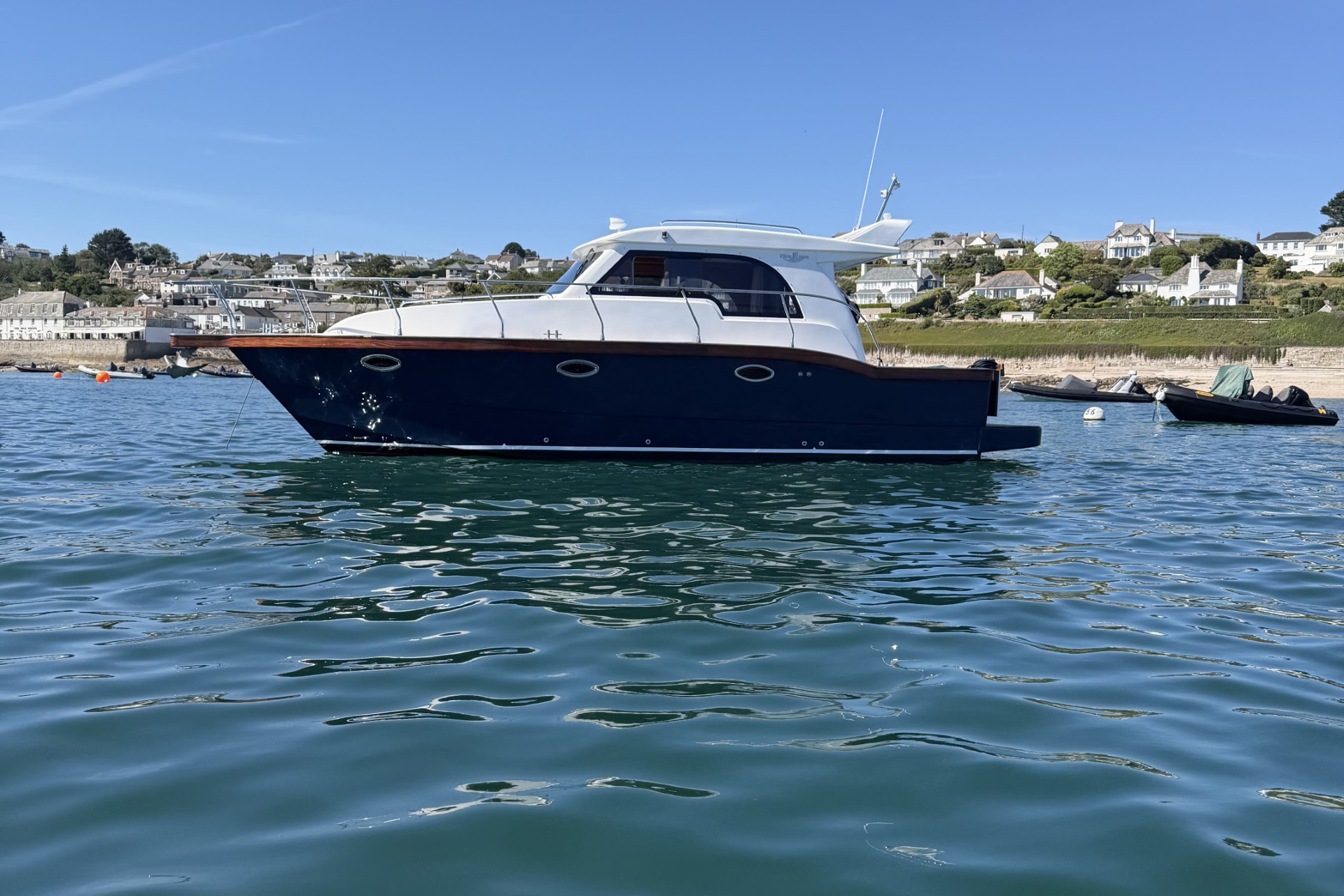 2008 Viking Marin 32 Sedan