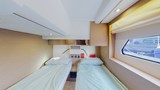 Prestige 460 for sale - port guest cabin