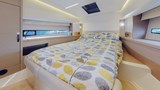 Prestige 460 for sale - master cabin