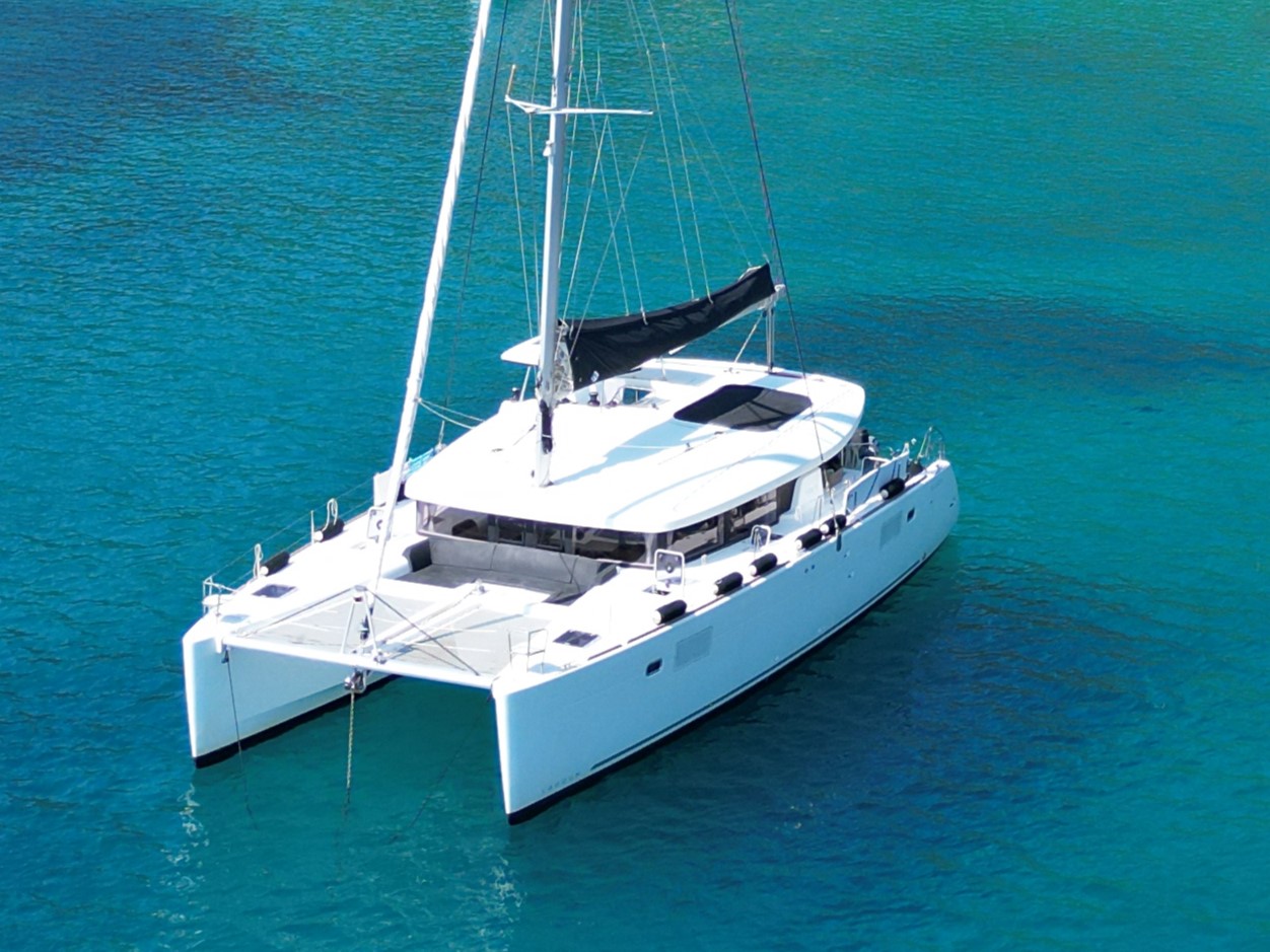 Lagoon 450 SporTop image