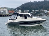 starboard side of the Quicksilver 855 Cruiser for sale