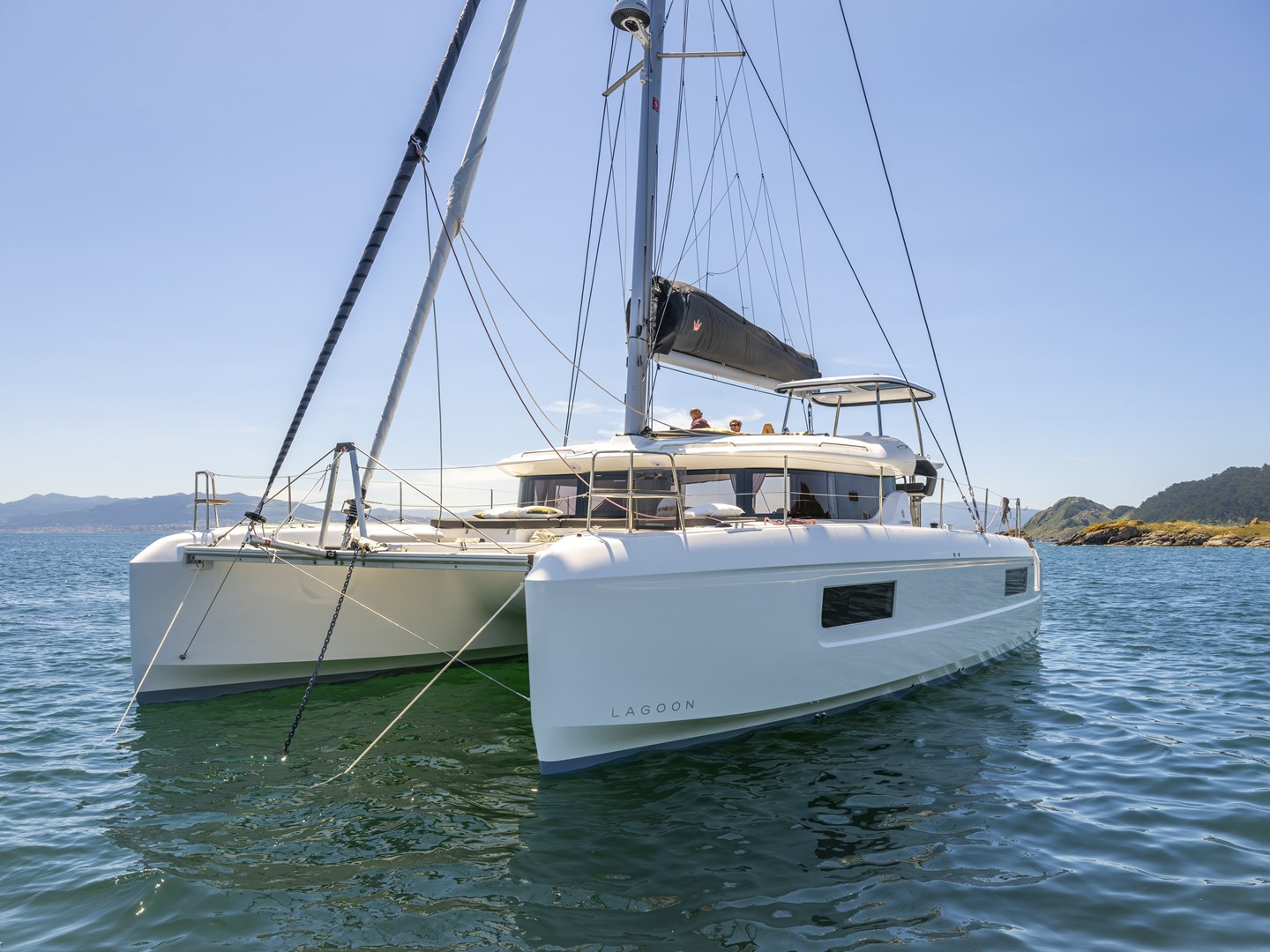 Lagoon 43