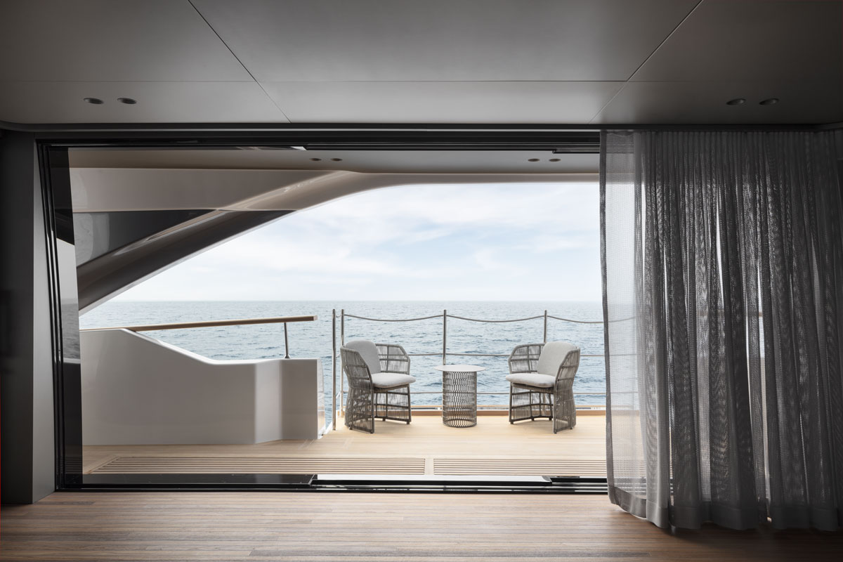 2022 SANLORENZO SD118