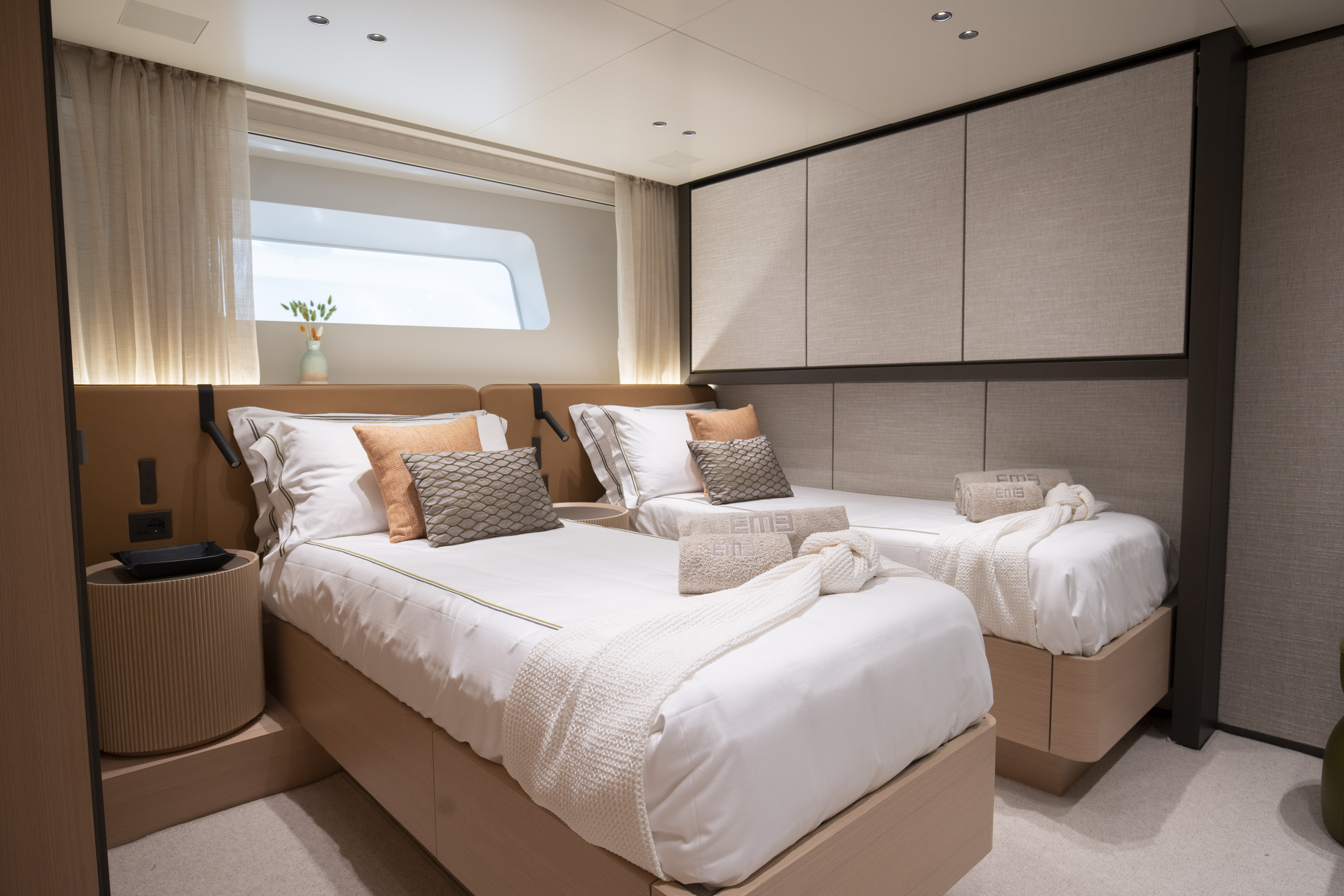 2023 SANLORENZO SD90