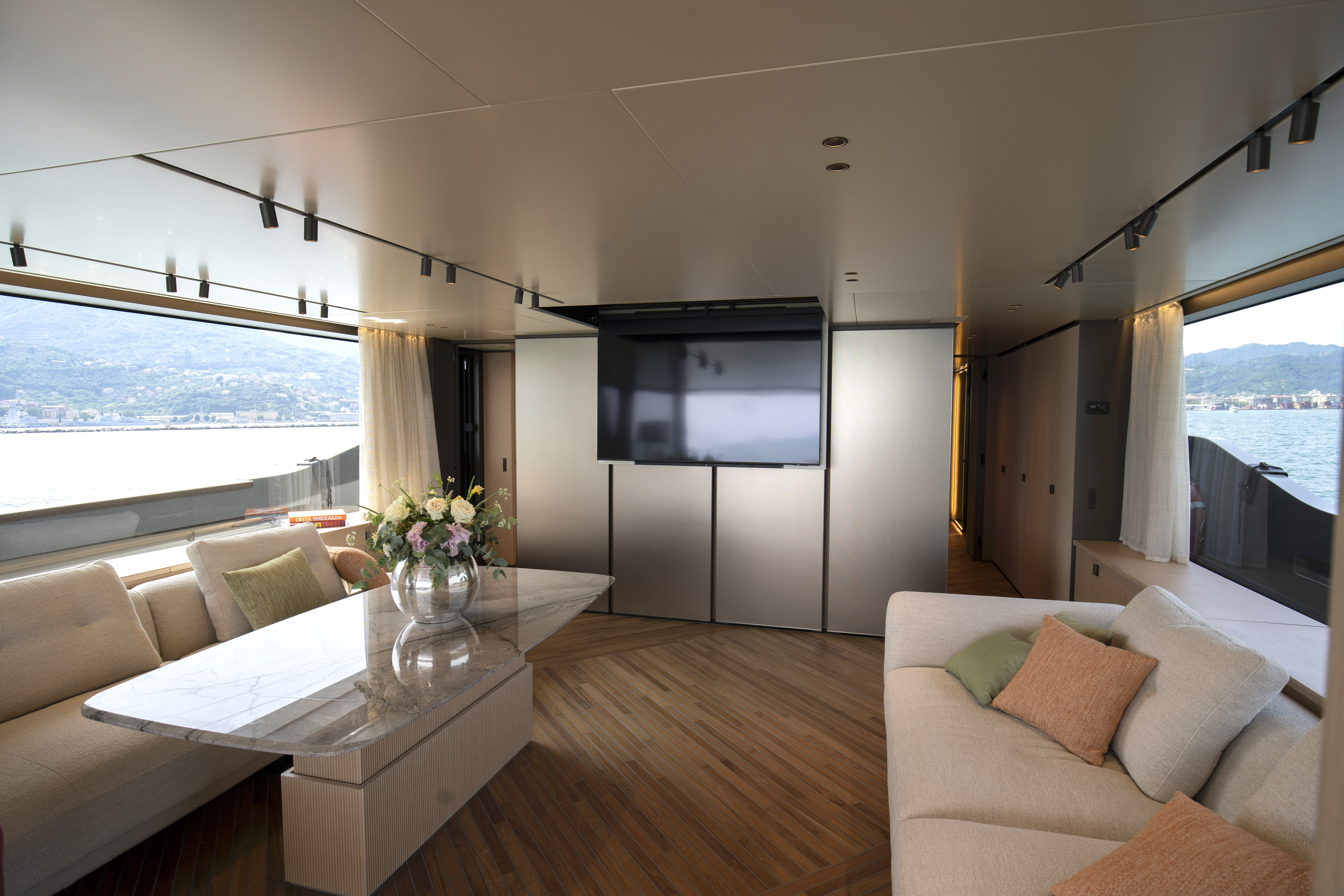 2023 SANLORENZO SD90