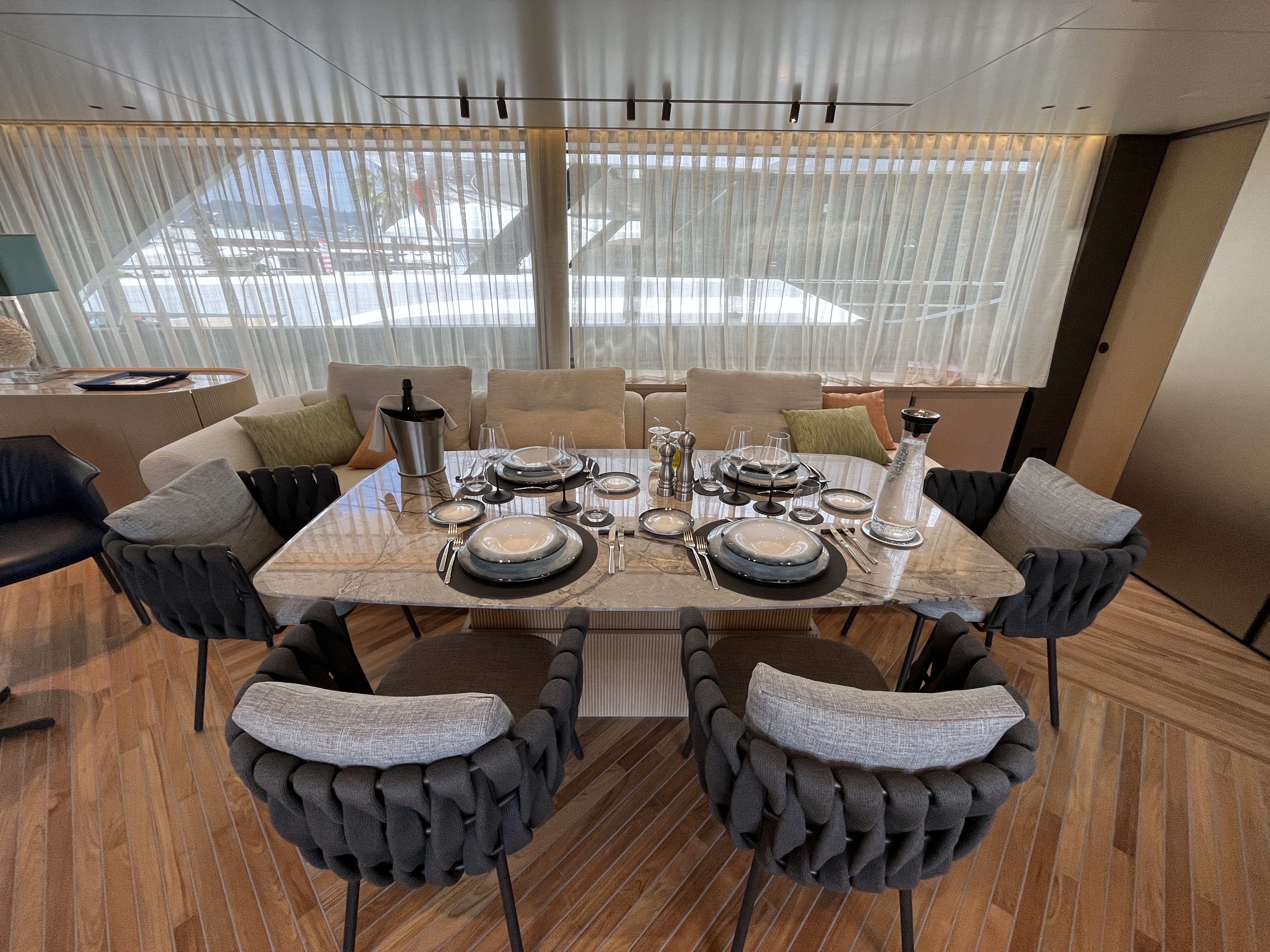 2023 SANLORENZO SD90