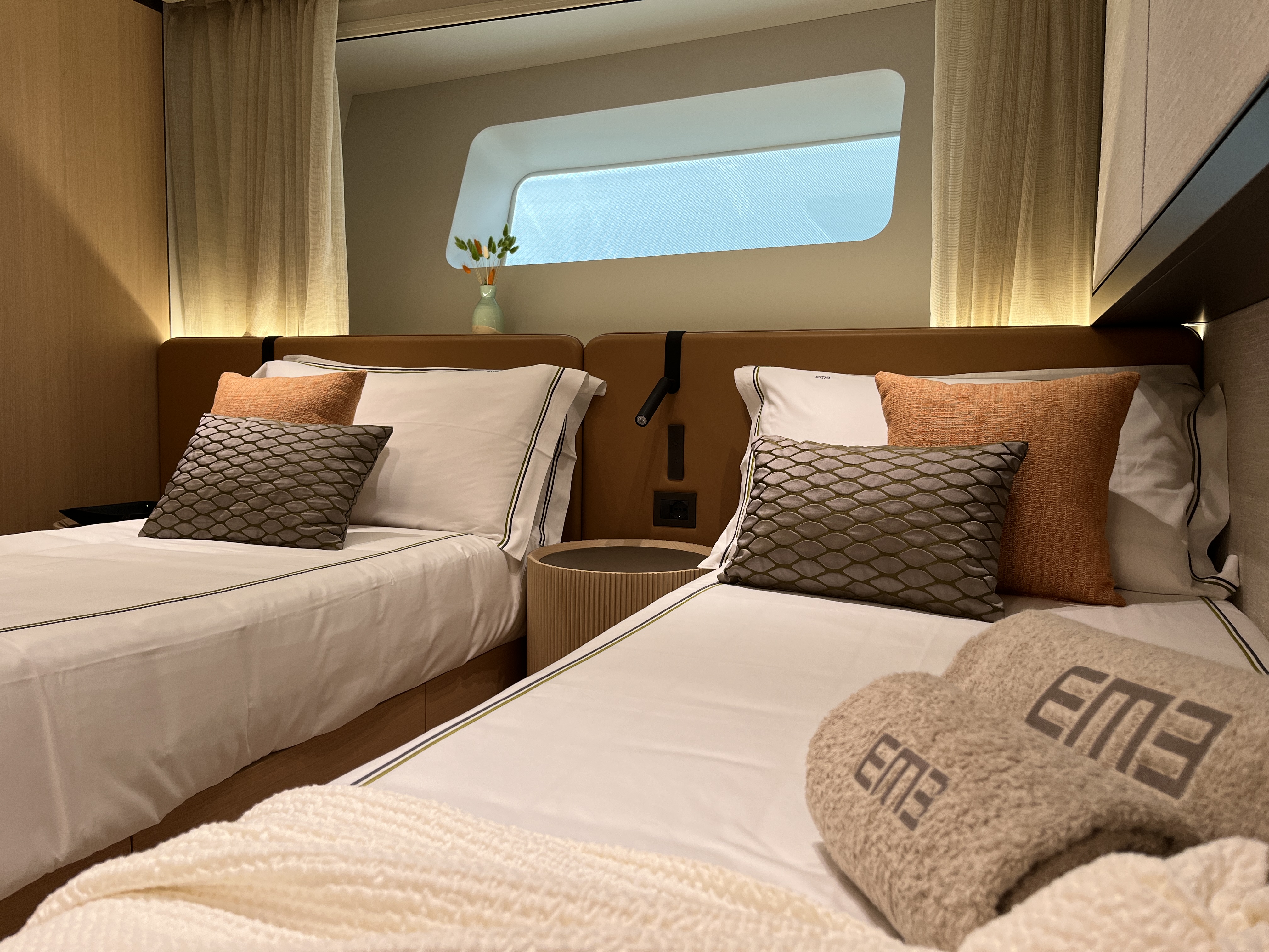 2023 SANLORENZO SD90