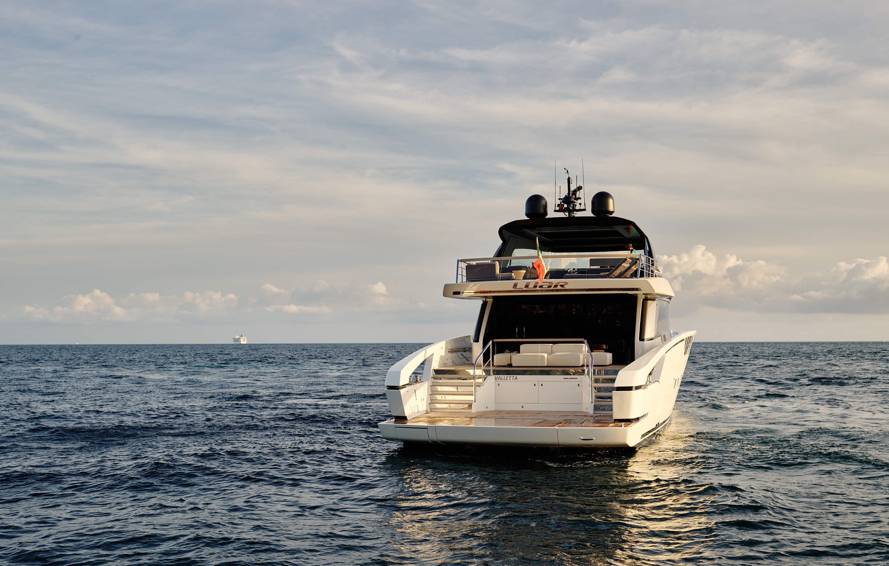 2018 SANLORENZO SX88