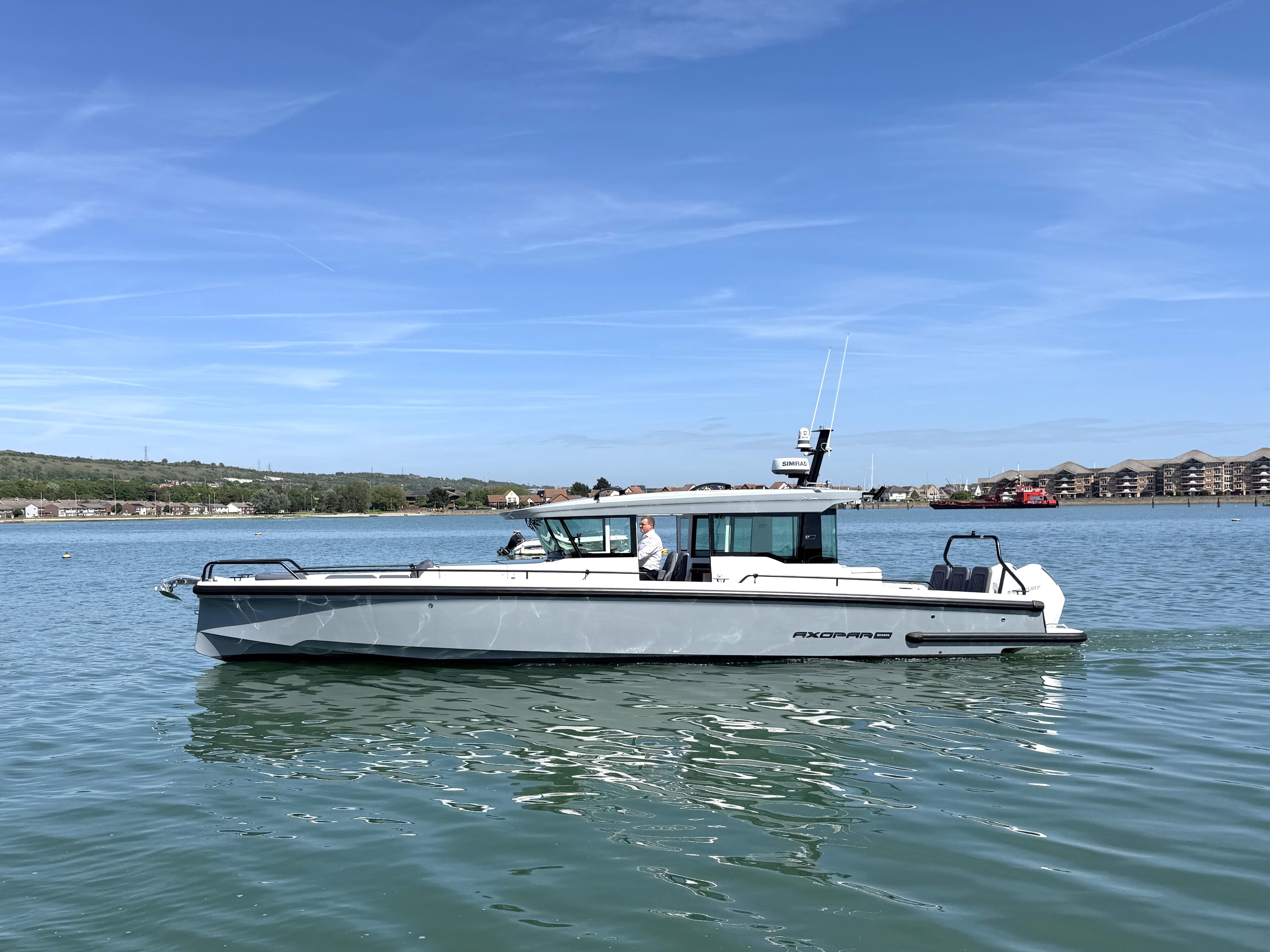 Axopar 37 XC
