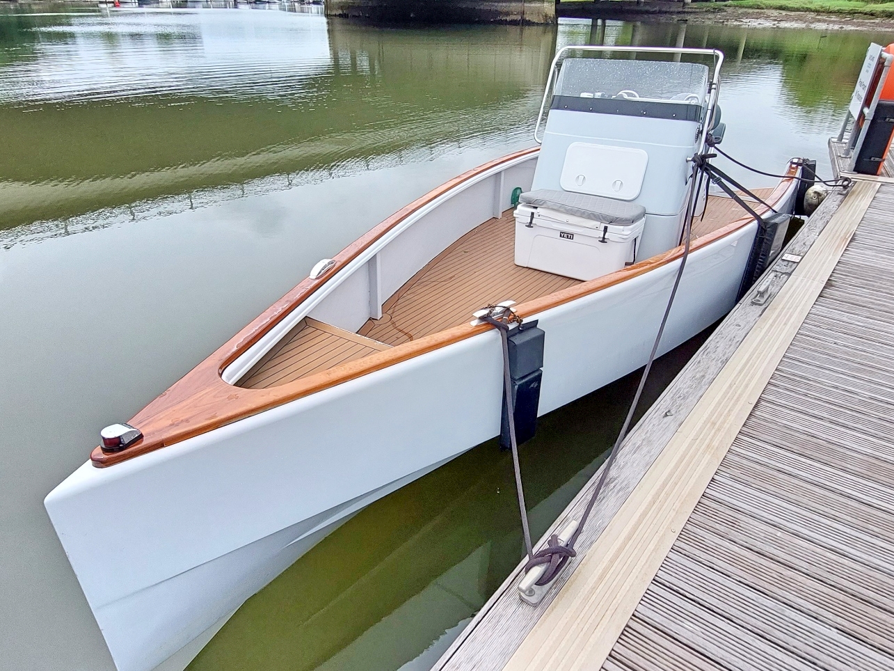 2008 Corby Express 24