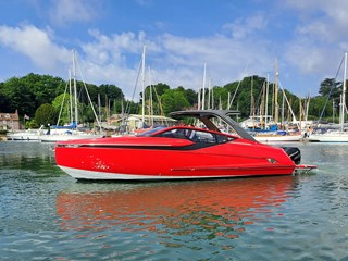 2022 Fairline F33