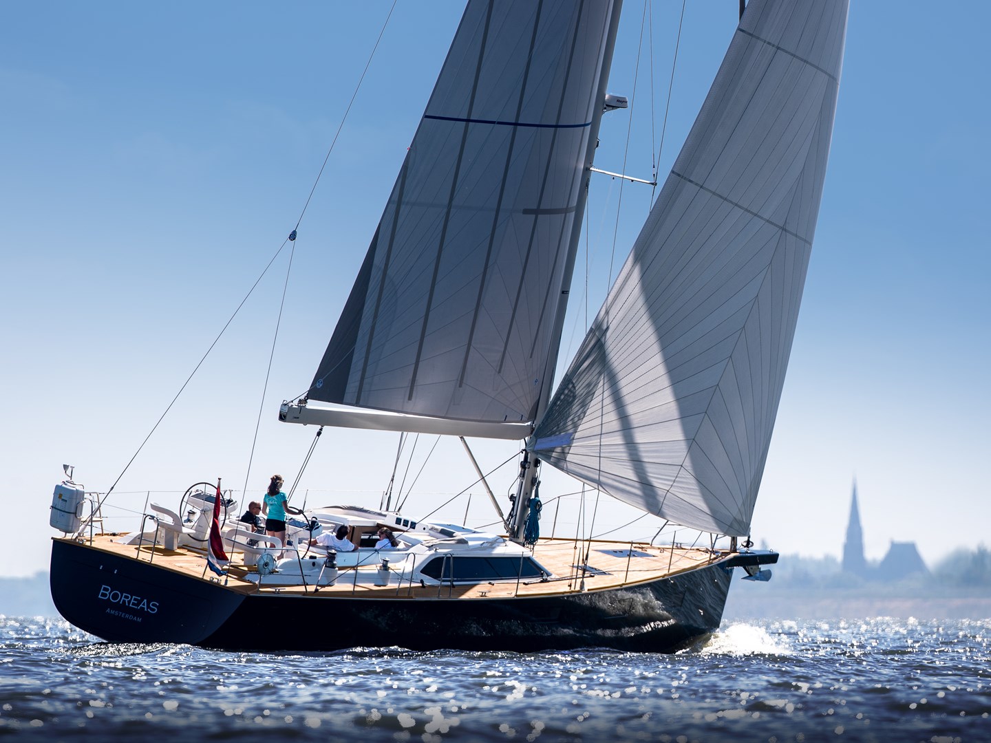 Contest 55CS - quality and performance