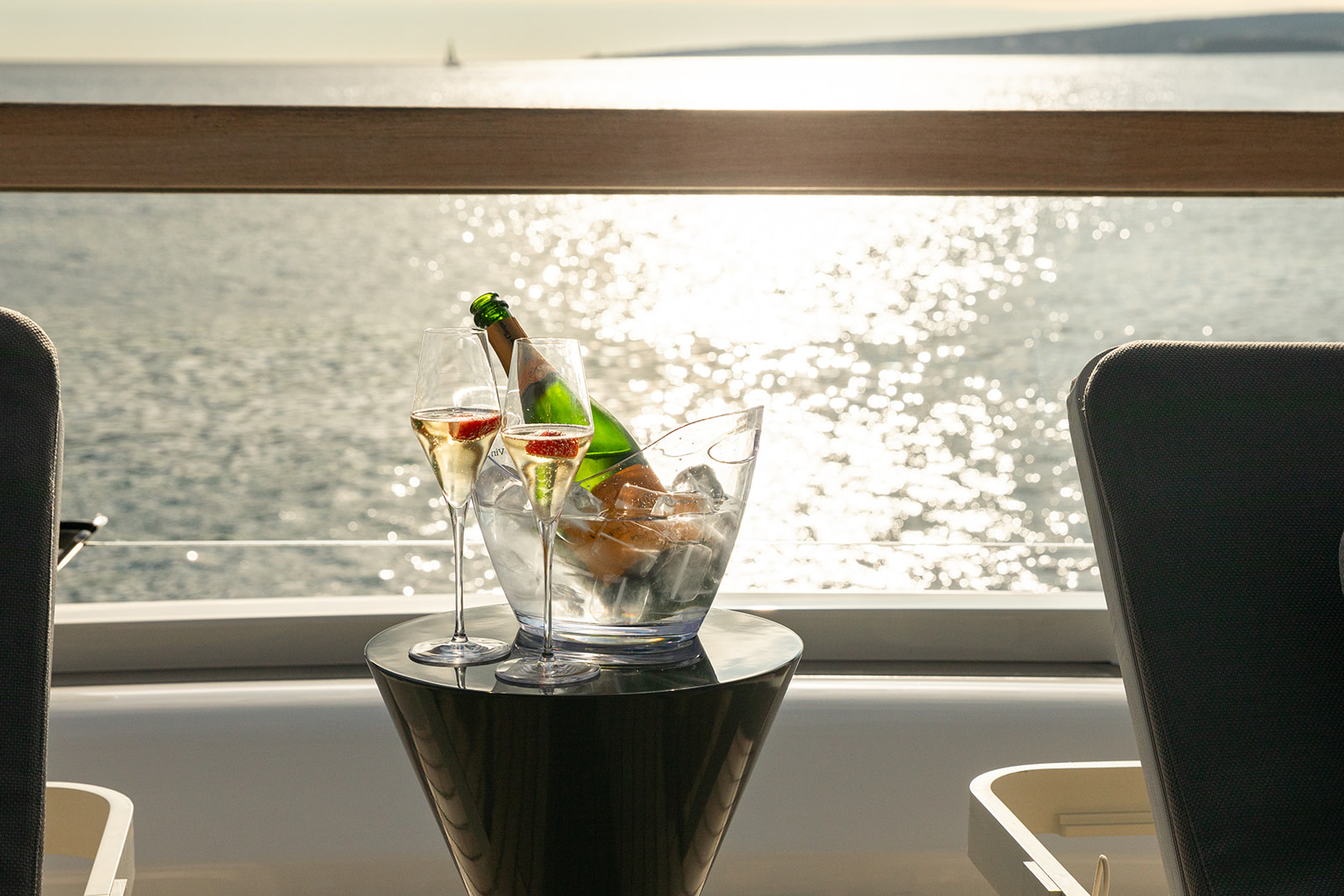 2019 SANLORENZO SX76