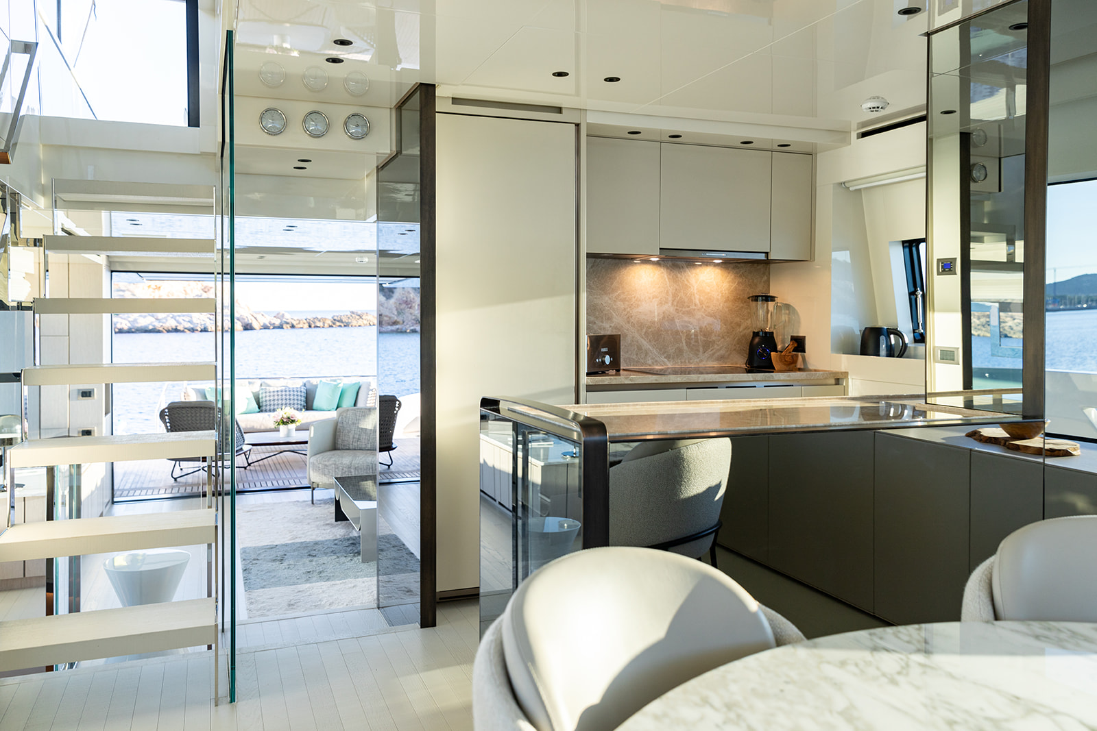 2019 SANLORENZO SX76