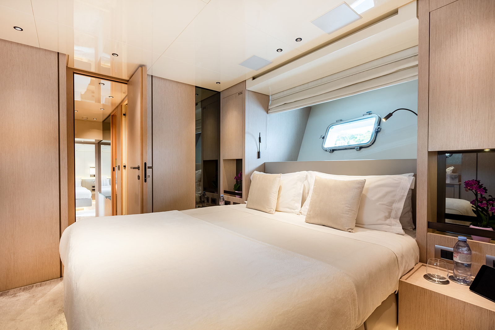 2019 SANLORENZO SX76