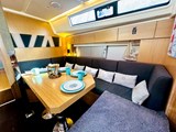 Bavaria C42 Dining Area