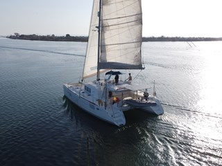 2007 Lagoon 440