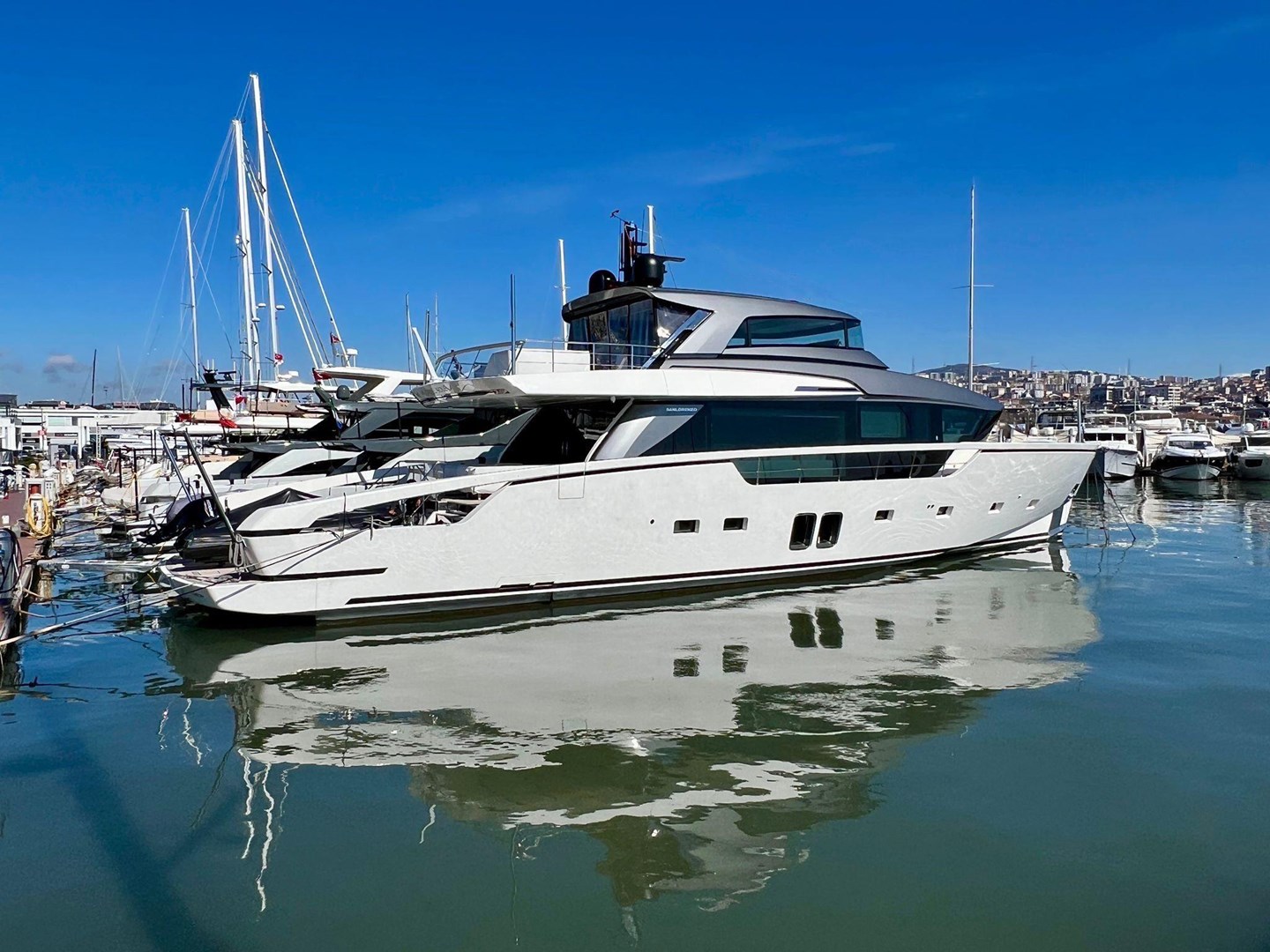 Sanlorenzo SX88
