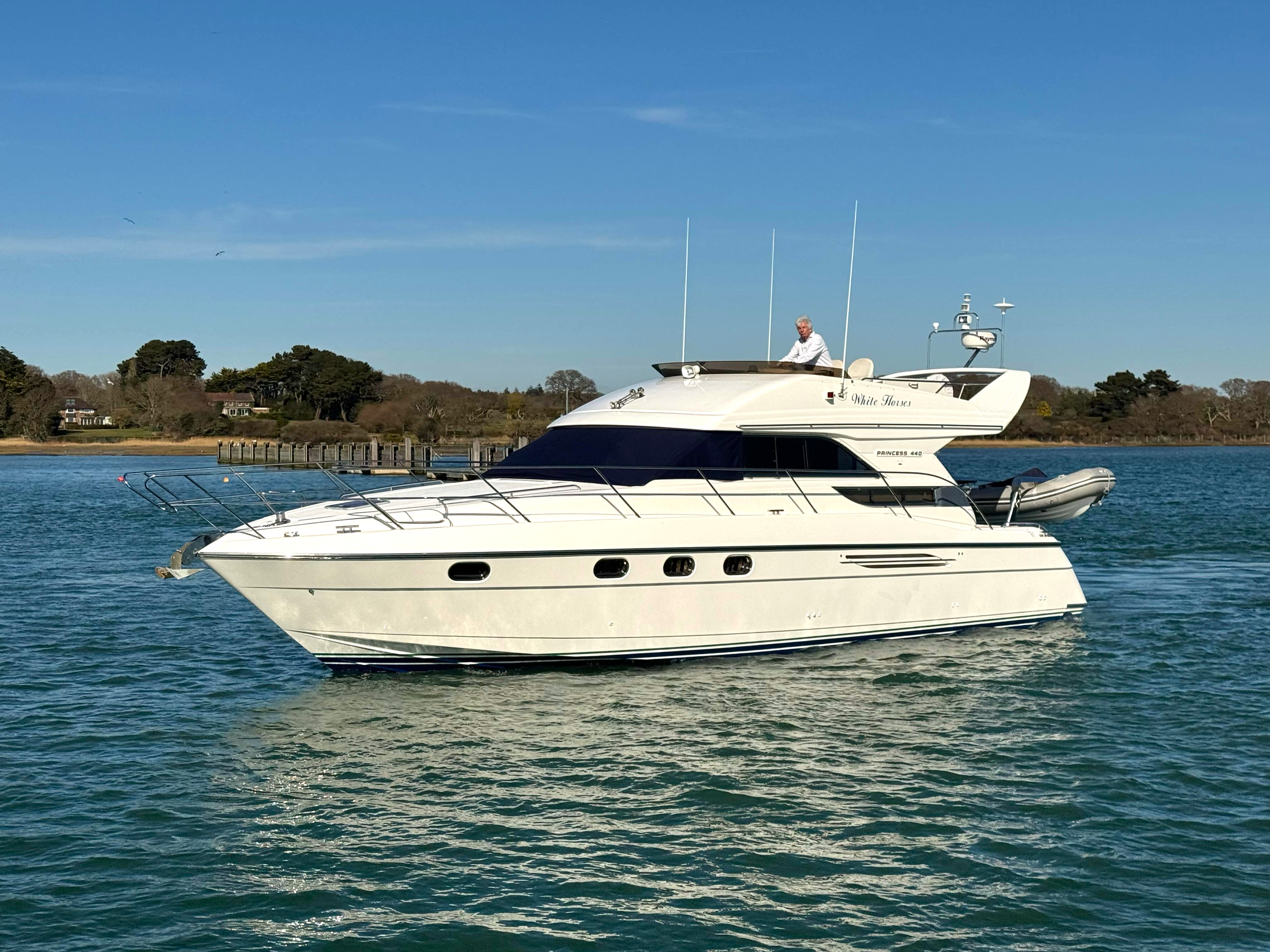 1995 Princess 440
