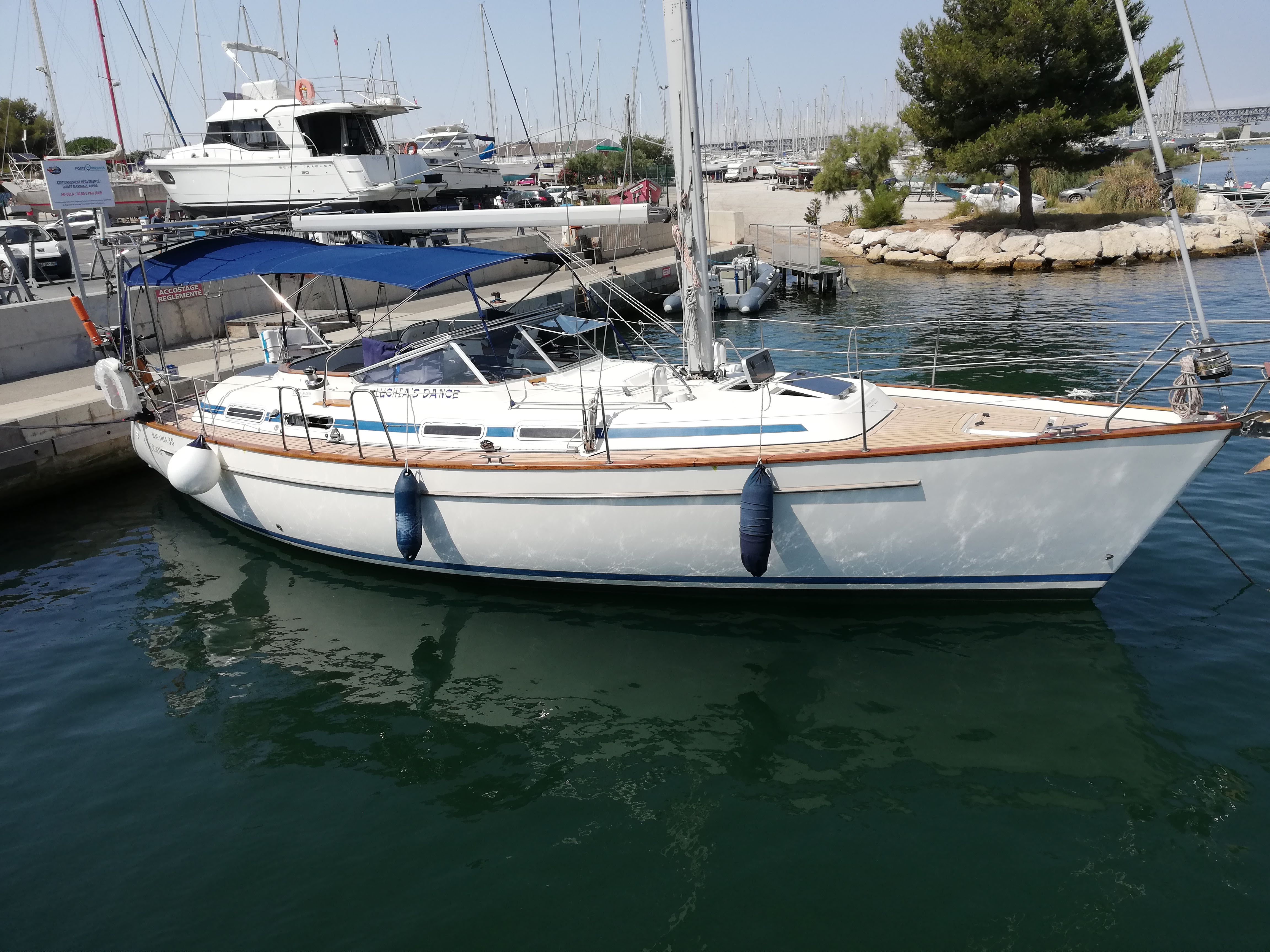 1998 Bavaria 38  OCEAN