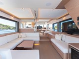 Beneteau Grand Trawler 62 - Saloon