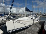 Dufour-325-Grand-Large-alongside.jp