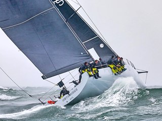 2009 TP / IRC 52 Botin