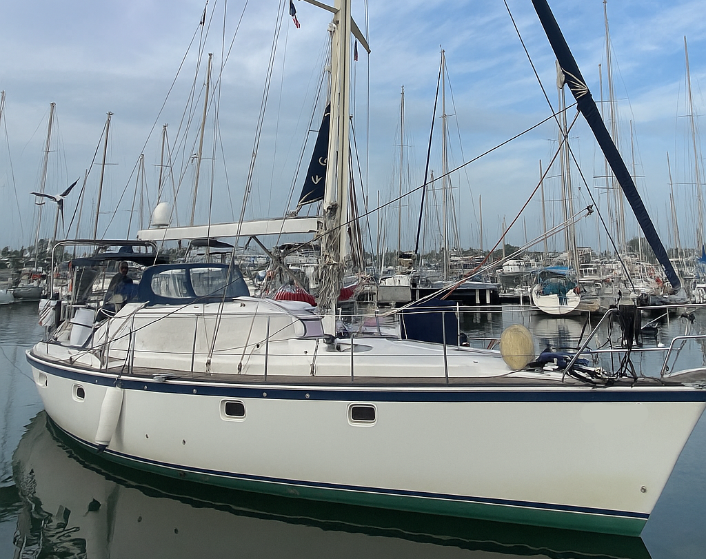 2001 Wauquiez 48 Pilot Saloon