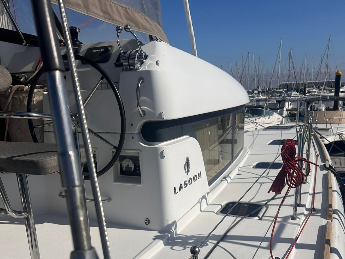 Lagoon 39