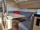 2023 Hanse 418 for sale - Saloon seating
