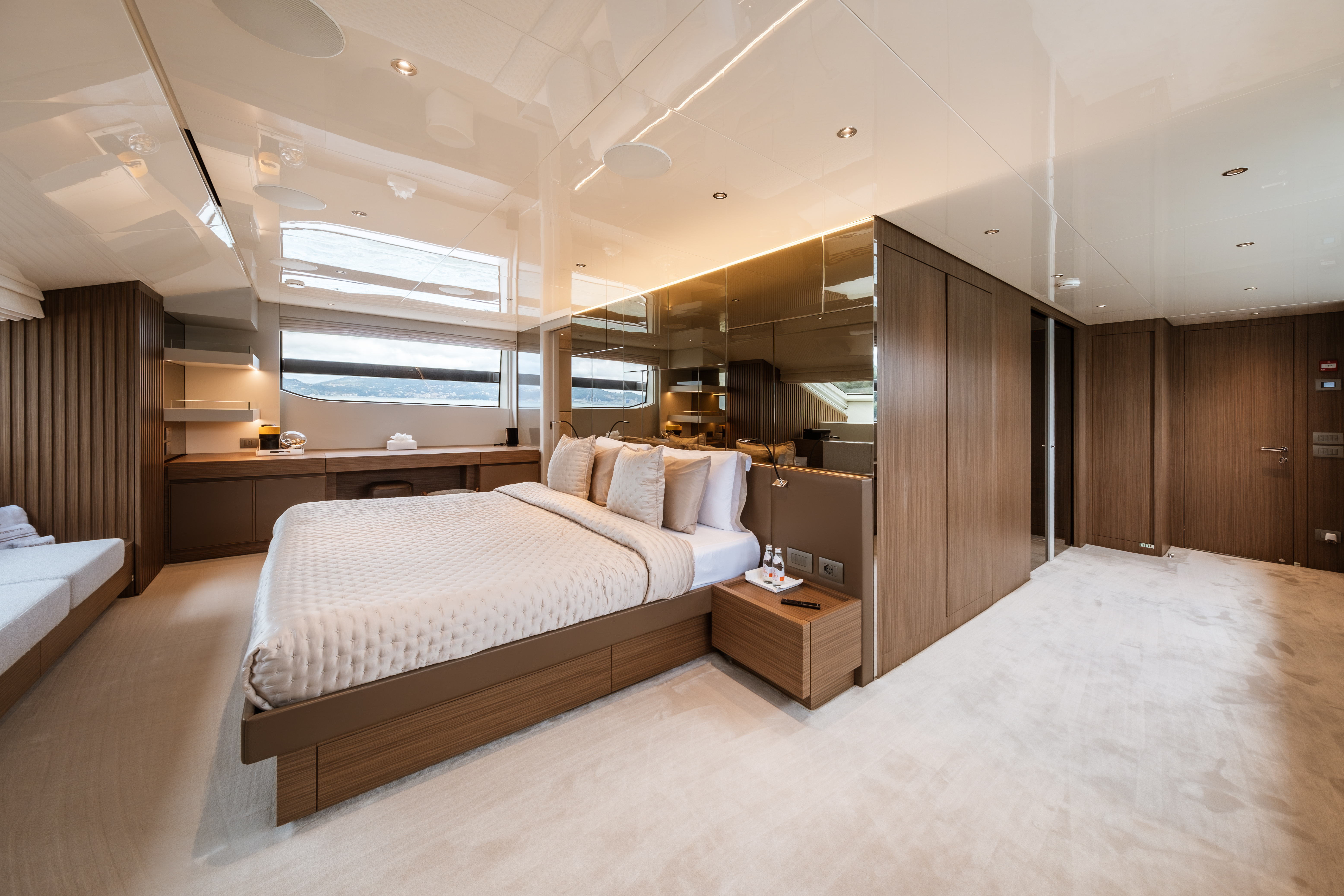 2025 SANLORENZO SL120A