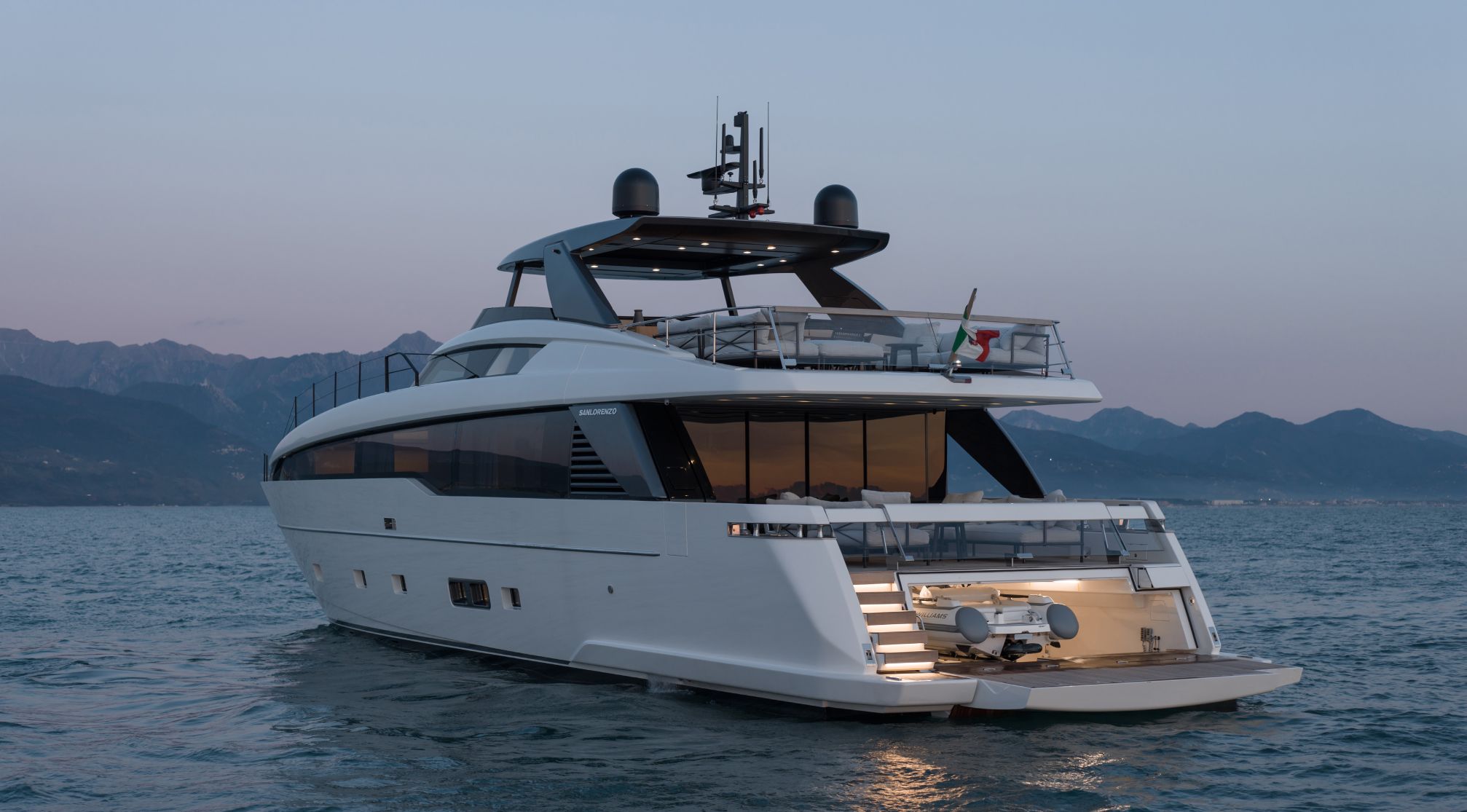 2025 SANLORENZO SL86A