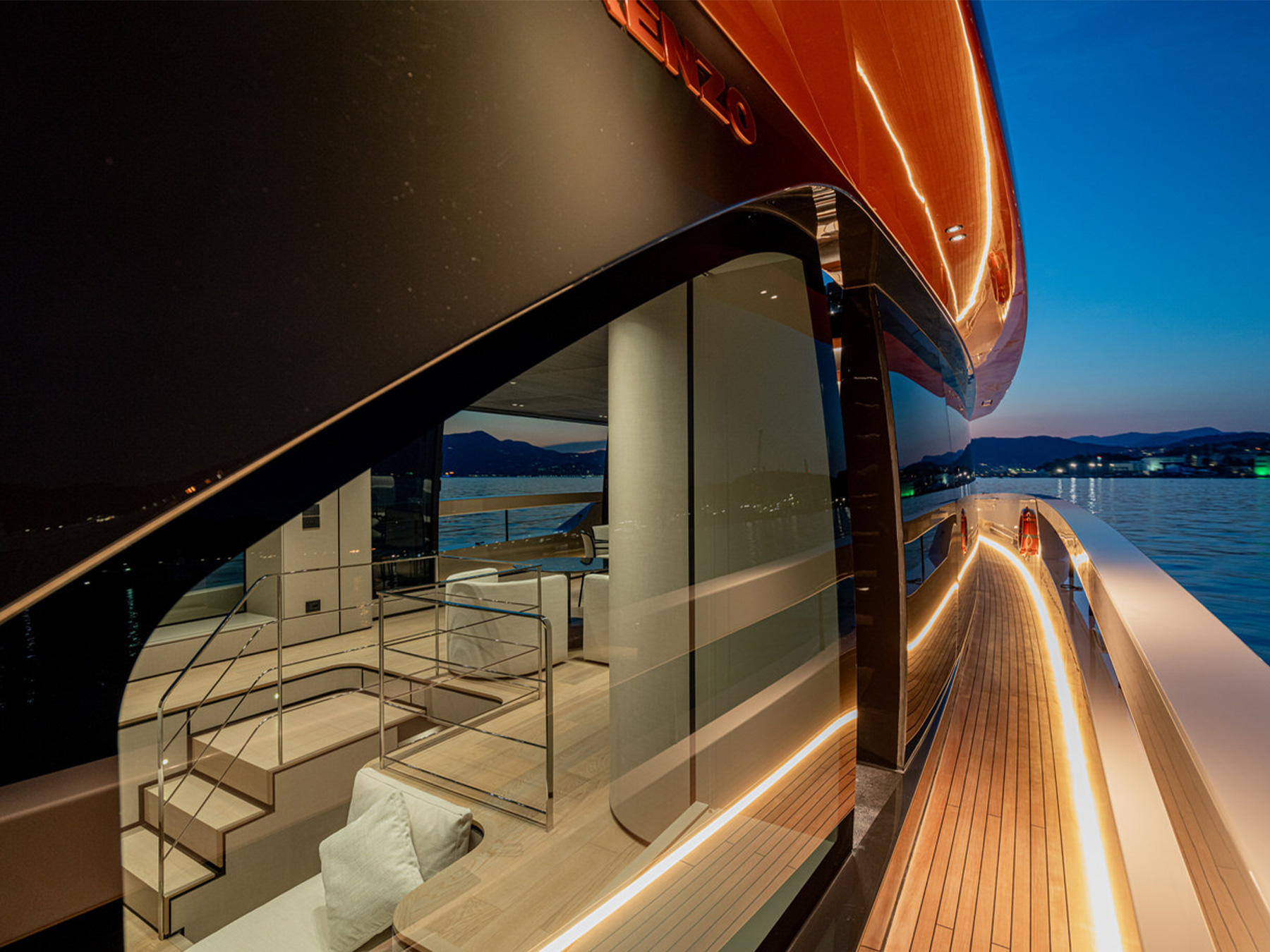 2025 SANLORENZO SP92