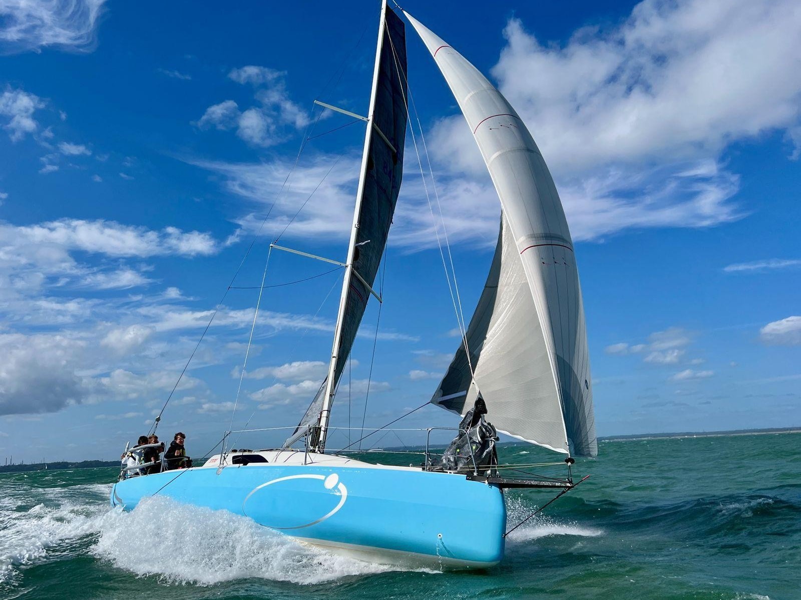 2021 Jeanneau Sun Fast 3300