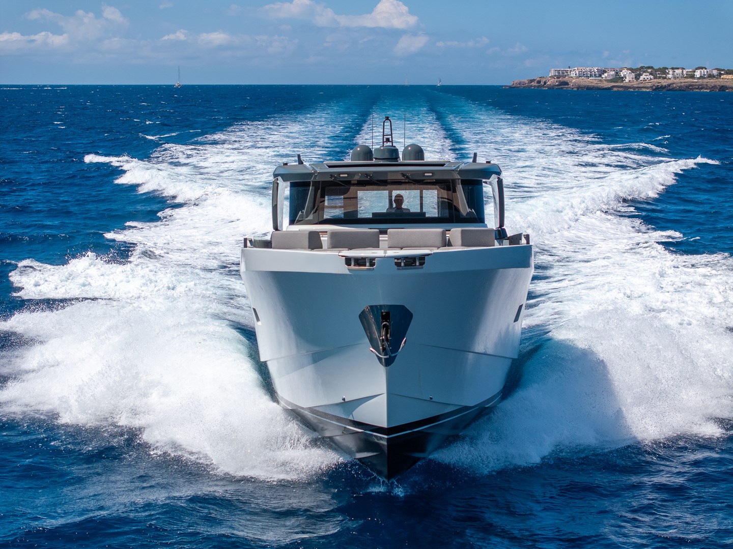 2023 Bluegame BGX63 for sale - bow