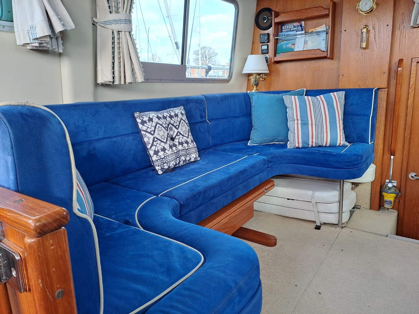 2006 Hardy 36 for sale - Saloon