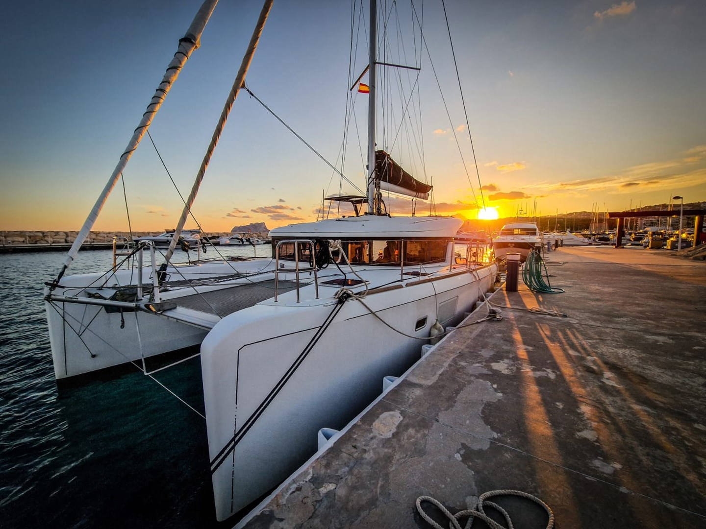 Lagoon 39