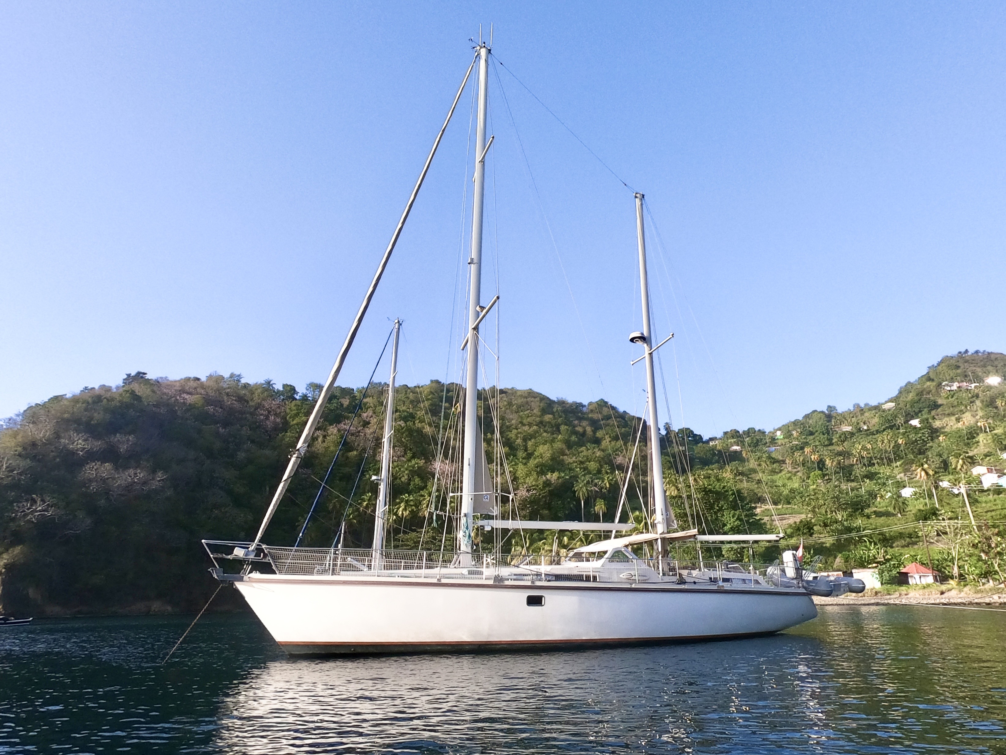 2001 Amel Super Maramu 2000