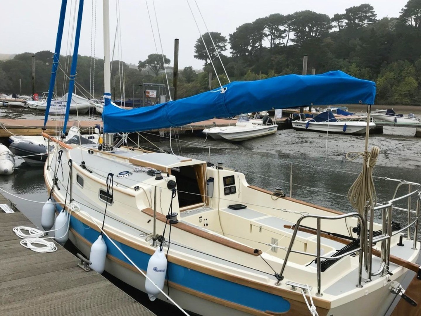 Cornish Crabbers 24 MKV
