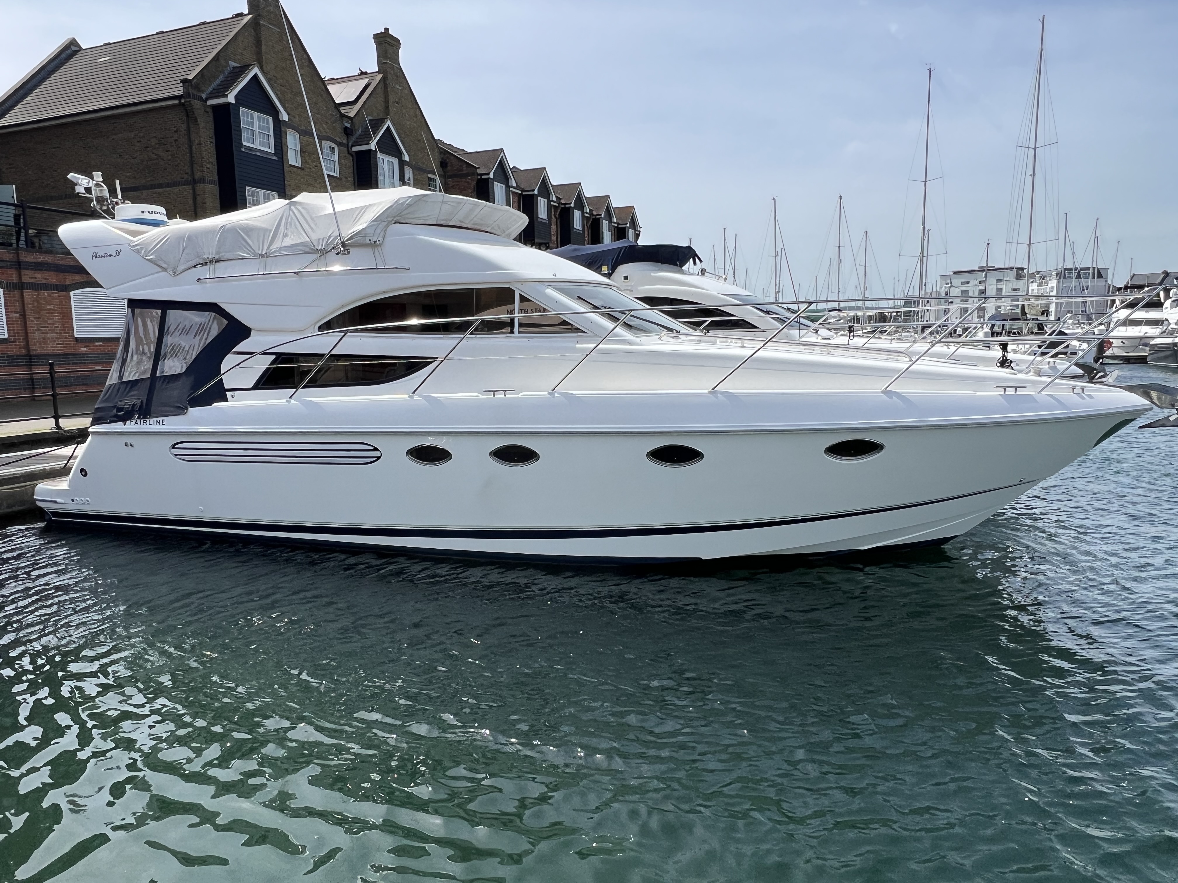 Fairline Phantom 38