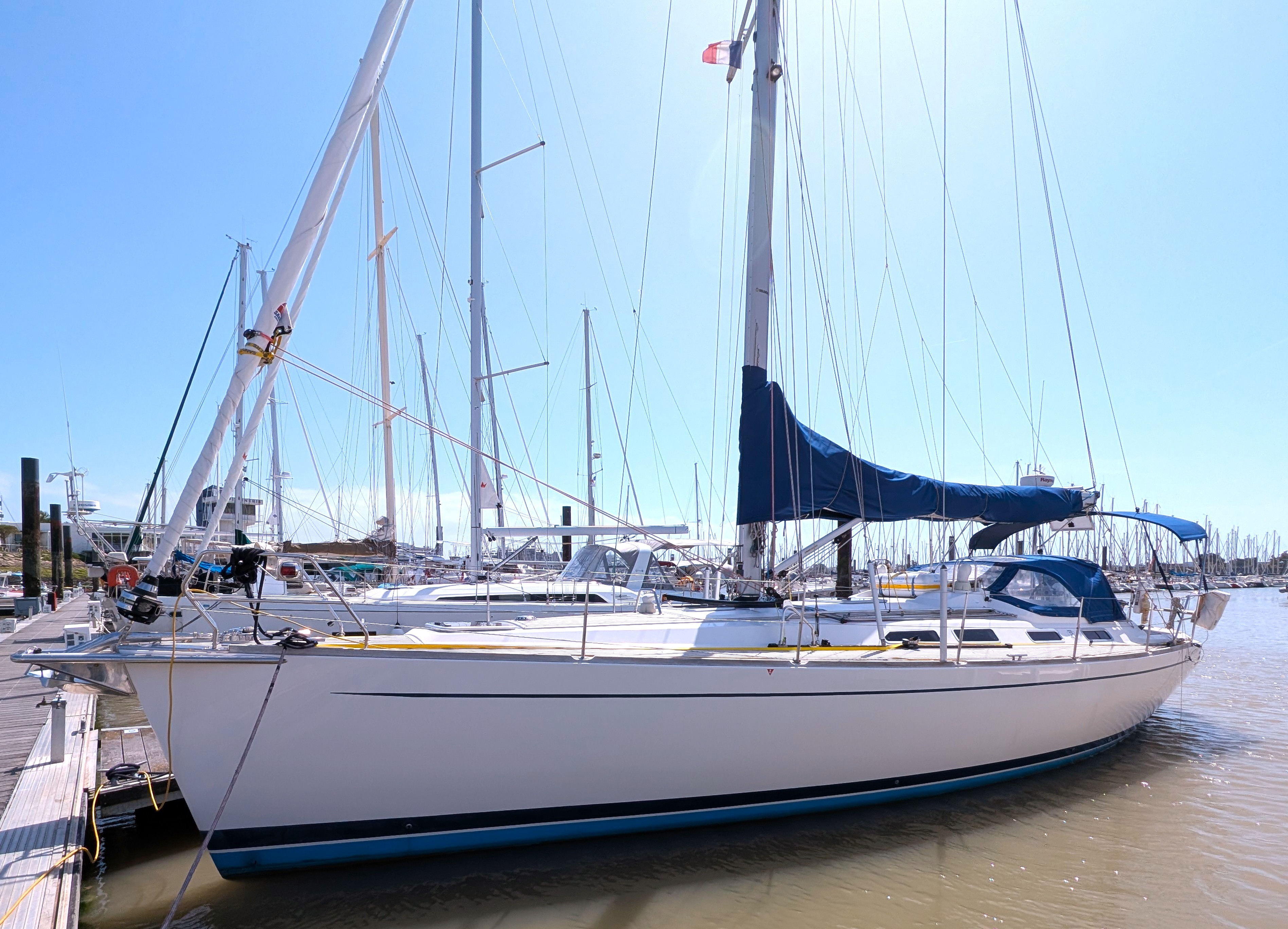 2014 Sweden Yachts 42
