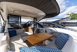Princess V50 Cockpit seating