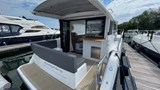 Sealine C335 Cockpit