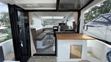 Sealine C335 Cockpit to Saloon