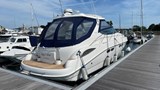 Sealine S42 - Exterior