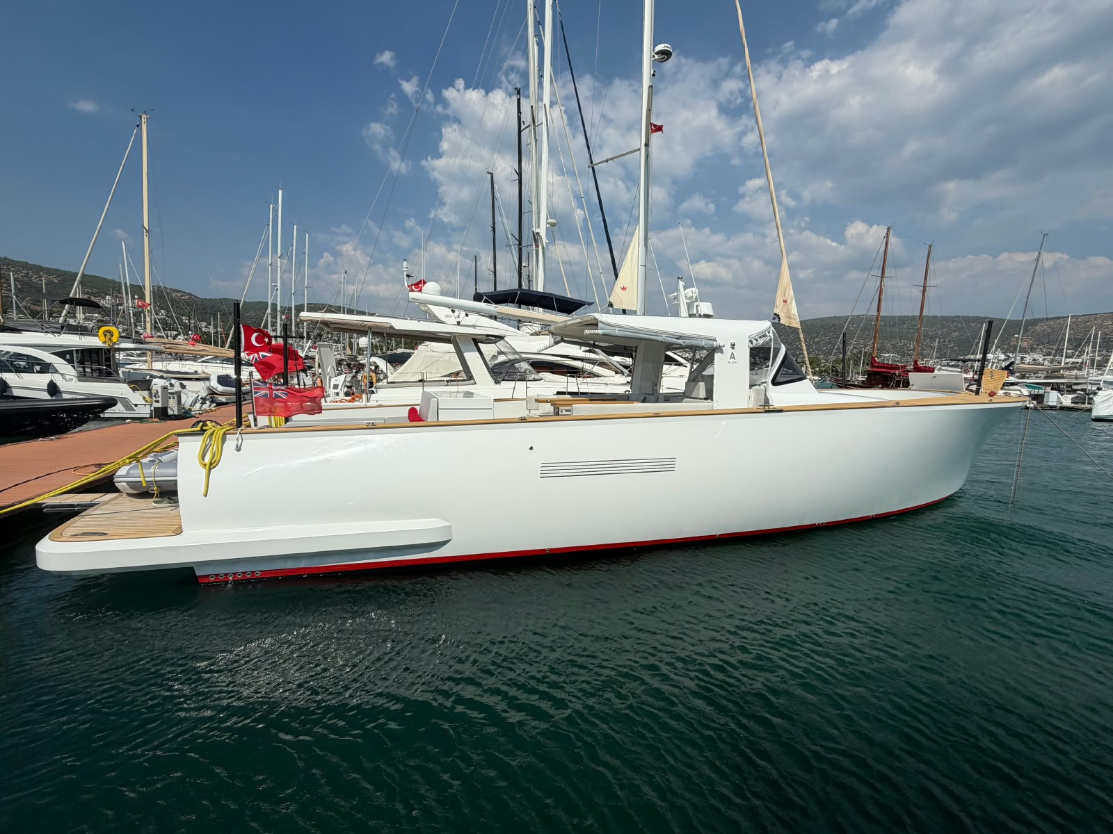 2014 Alen 55