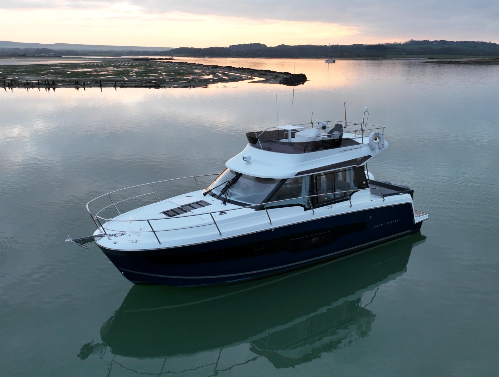 Jeanneau Merry Fisher 1095 Fly